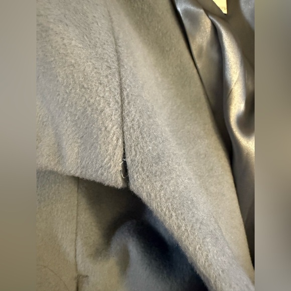 Elie Tahari Pale Blue Marla Oversized Collar Wrap Coat - Picture 11 of 12